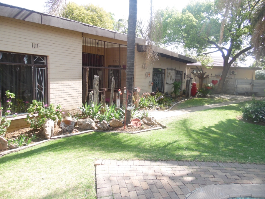 3 Bedroom Property for Sale in Jim Fouchepark Free State